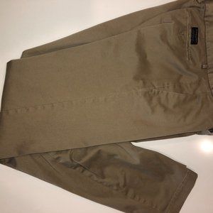 Banana Republic Khaki Chino (32x34)
